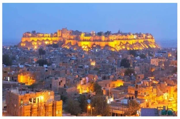 Royal Rajasthan Desert tour package with heritage palaces and forts