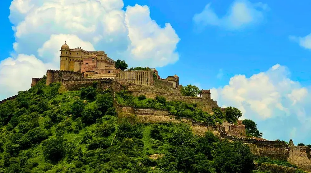 Rajasthan kumbhalgarh Tour Package for couples with romantic destinations